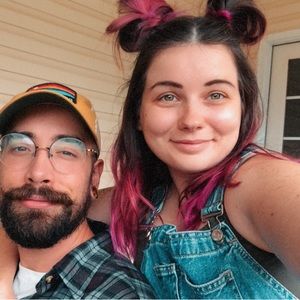 Meet your Posher, Dakota